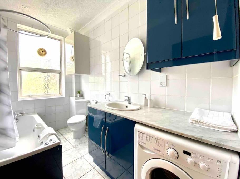 Vintage Apartment In King'S Cross Londra Exterior foto